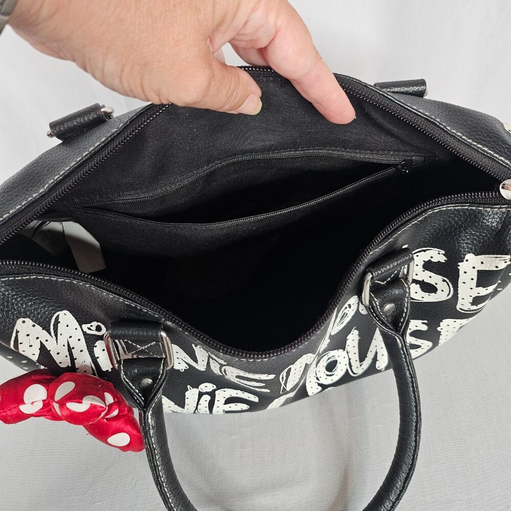 DISNEY Minnie Mouse Purse (Tote Bag) - Picture 13 of 16
